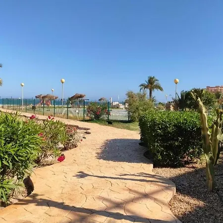 Acceso Directo A Playa Naturista De
