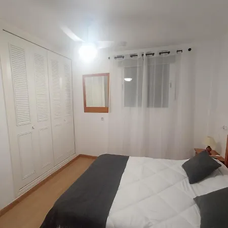 Acceso Directo A Playa Naturista De Apartment *